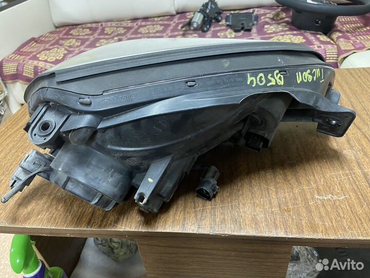 Фара левая Hyundai Tucson 1 JM 04-10г