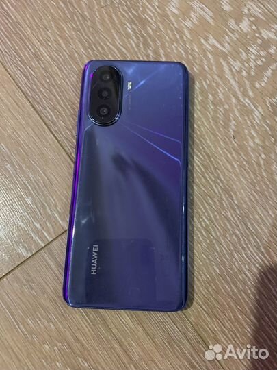 HUAWEI nova Y70, 4/64 ГБ