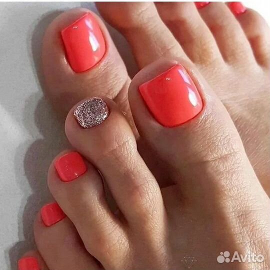 Педикюр и маникюр