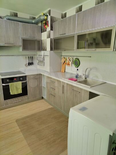 2-к. квартира, 50 м², 5/9 эт.