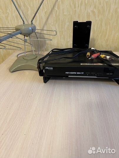 Ресивер триколор; НТВ+