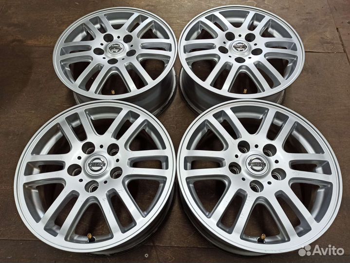 Диски 15 5х114,3 ET45 оригинал Ниссан из Японии