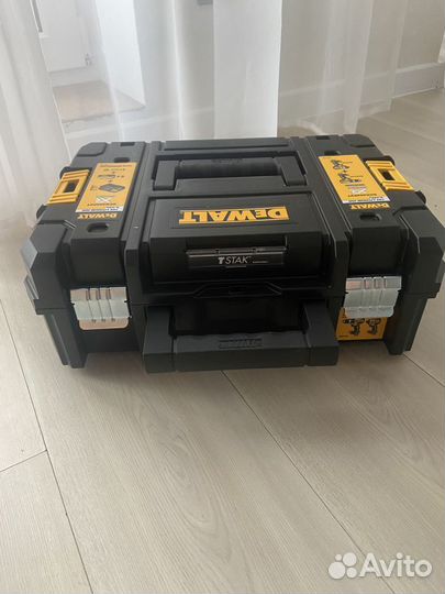 Dewalt набор шуруповёрто DCK266P2T DCF887 + DCD796