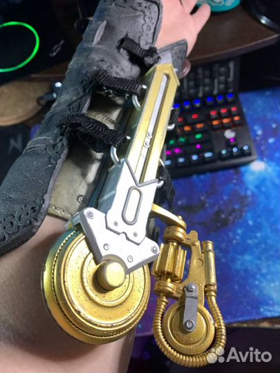 Скрытый клинок ассасина