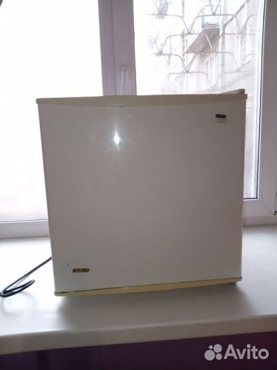 Мини барный холодильник