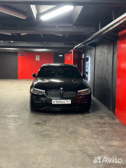 Лобовое стекло для Bentley e-3089