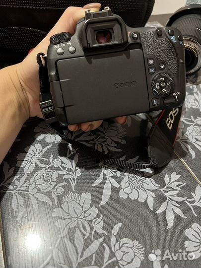 Фотоаппарат Canon EOS 770D