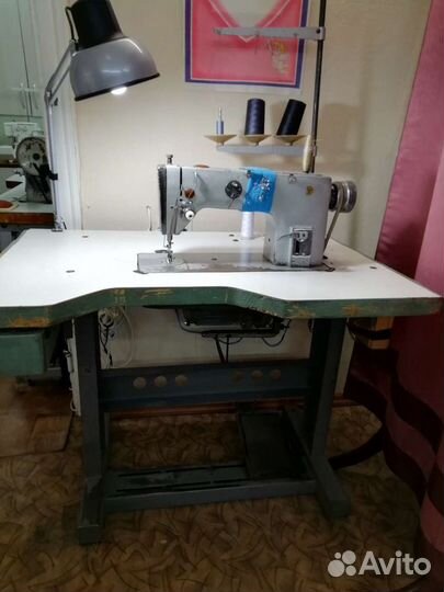 Швейная машина Pfaff