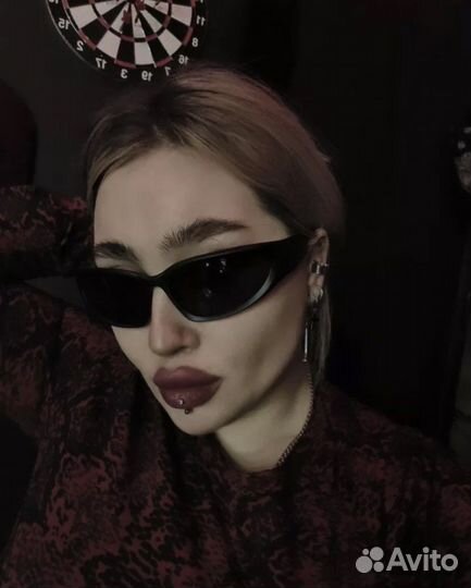 Очки в стиле balenciaga y2k есть разные