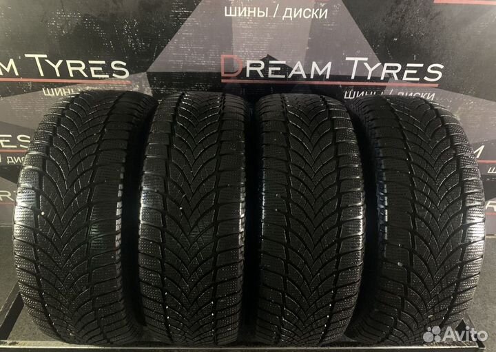 Goodyear UltraGrip Ice 2 215/55 R16