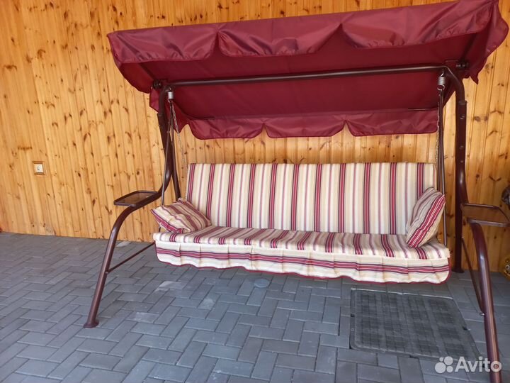 Садовые качели