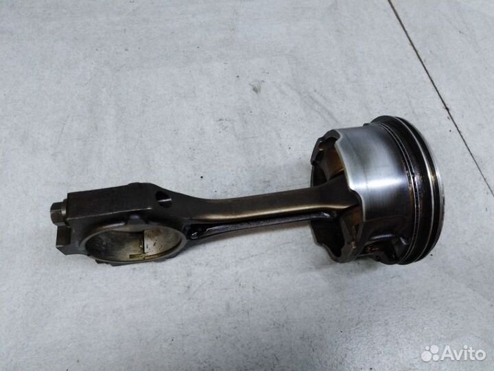 Поршень с шатуном Ягуар