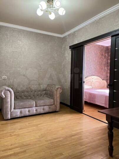 2-к. квартира, 85 м², 4/9 эт.