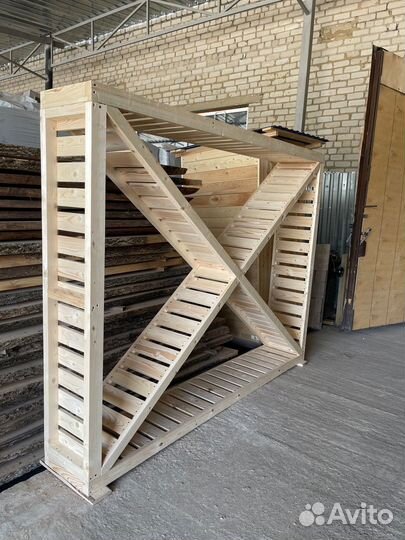 Дровница уличная