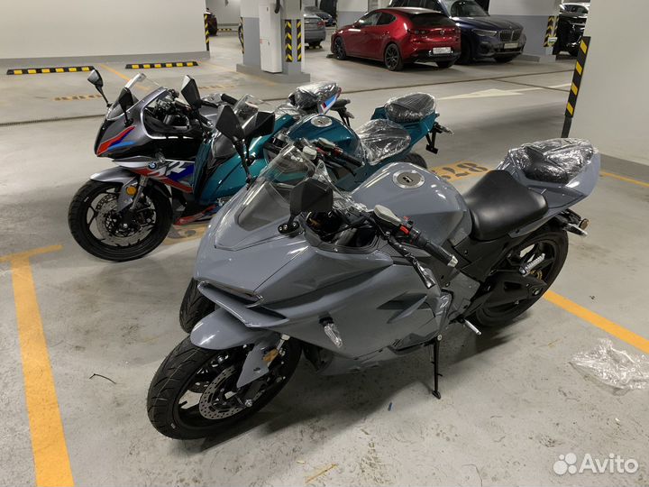 Электромотоцикл Ducati Panigale Sport pro