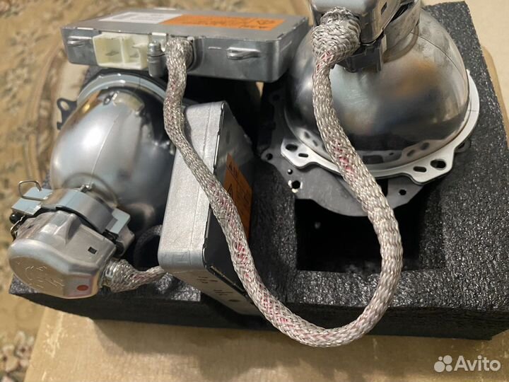 Блок розжига ксенона Subaru Outback br