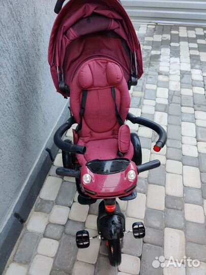Трехколесный велосипед с ручкой smart baby