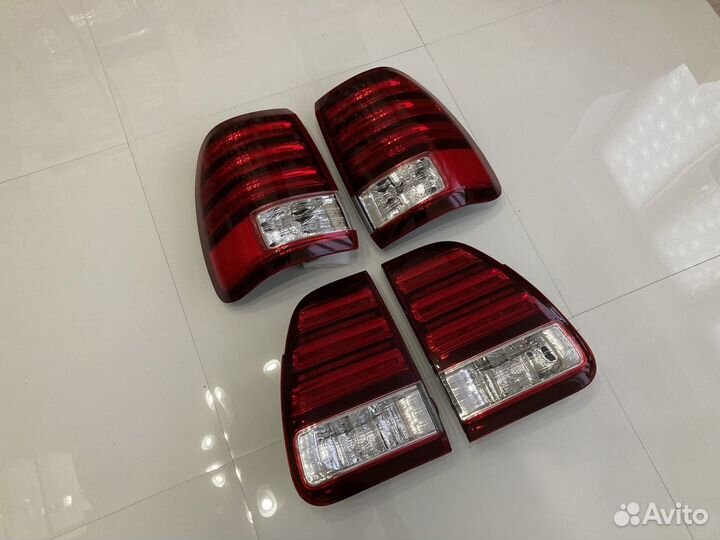 Фонарь задний (1шт в крыло) Lexus LX470 2005-2007