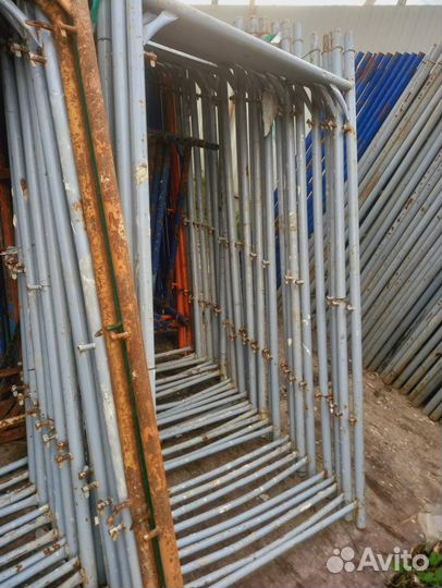 Леса строительные