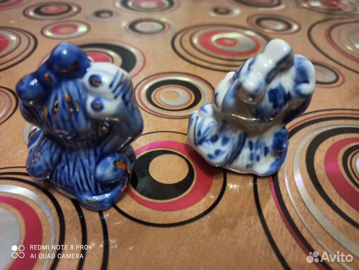 Маленькие обезьянки гжель