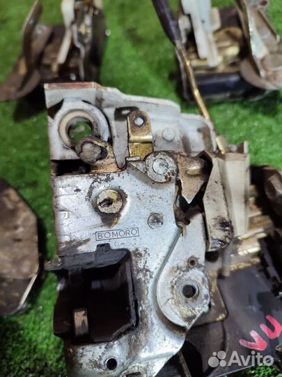 Замки от Mercedes w201