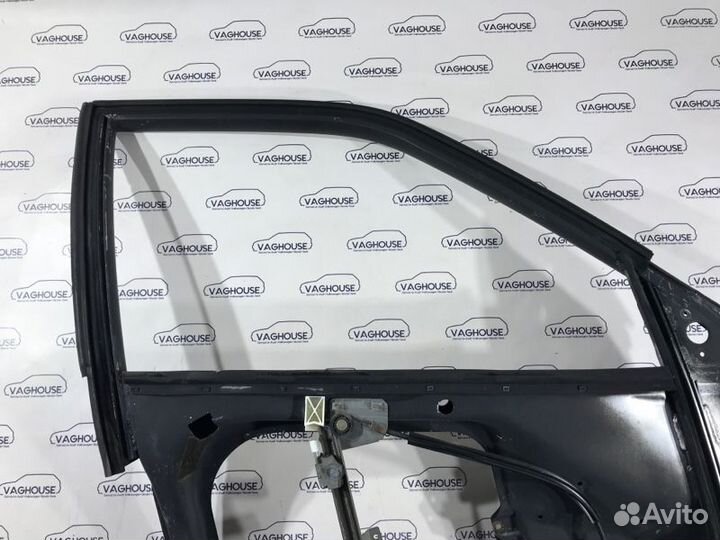 Стеклоподъемник передний правый Audi 100 44 1990