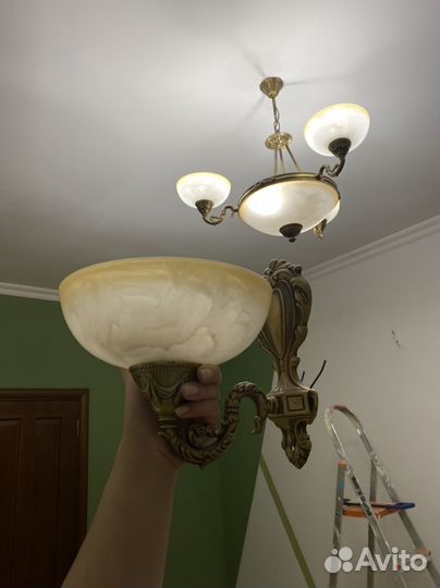 Настенный светильник бра