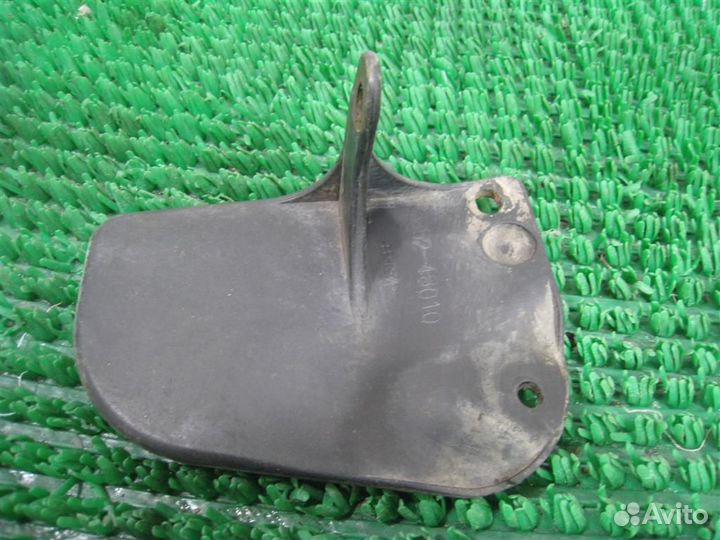 Брызговик порога левый Lexus RX300 (MCU15) 2002