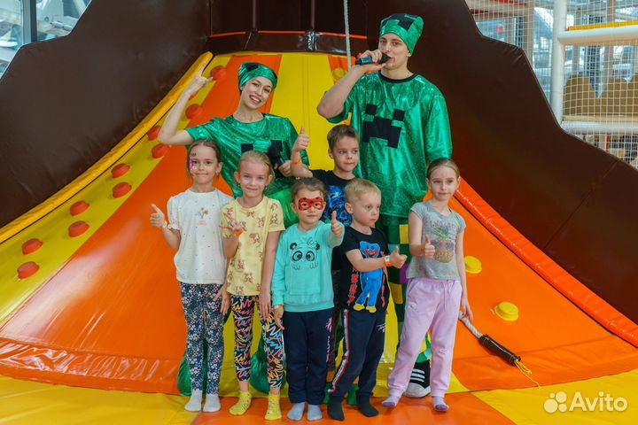 Аниматоры на детский праздник Выпускные