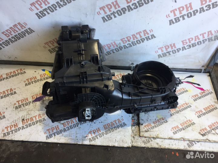 Шкода Октавия Корпус печки