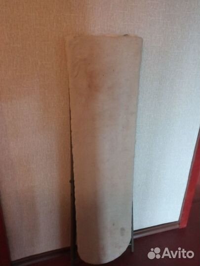 Гладильная доска и утюг