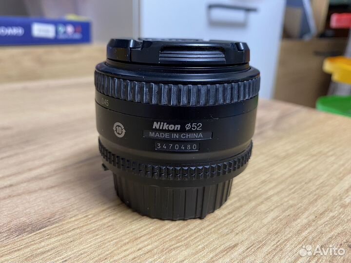 Объектив nikon 50mm 1:1.8d