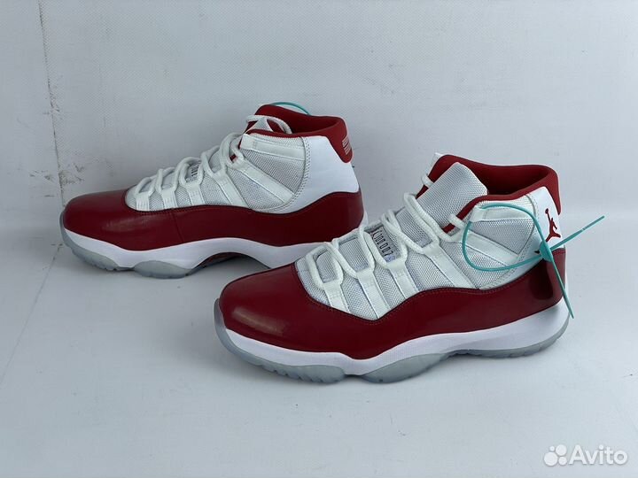 Nike Air Jordan 11 retro cherry red