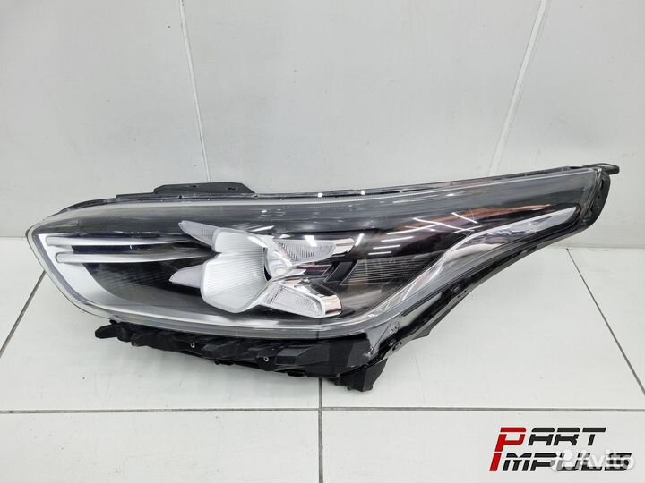 Фара левая Kia Cerato