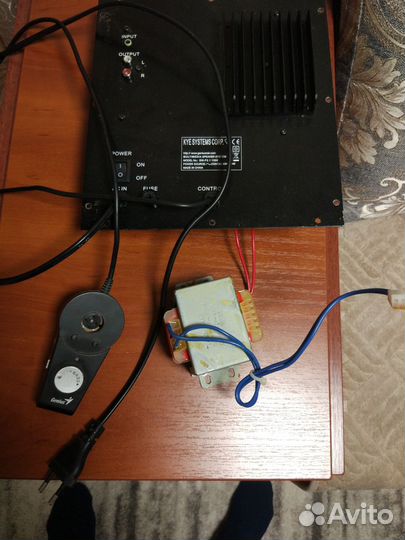 Блок усилителя и тембра Genius