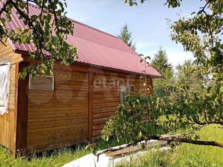 Дача 30 м² на участке 8 сот.