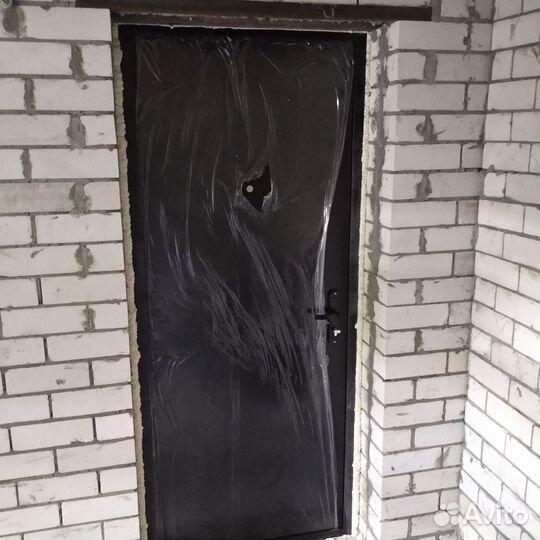 Дверь входная металлическая Стройгост