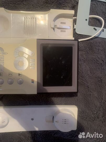 Цветной видеодомофон FE-4CHP2