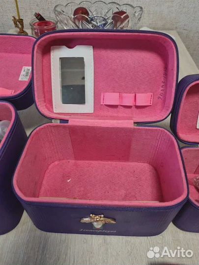 Чемодан для косметики