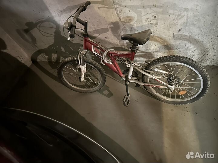 Продам велосипед детский бу