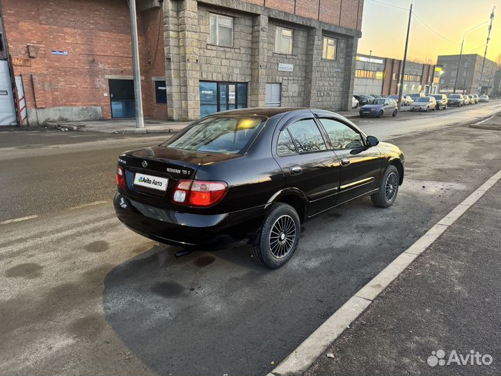 Nissan Almera 1.5 МТ, 2005, 353 438 км