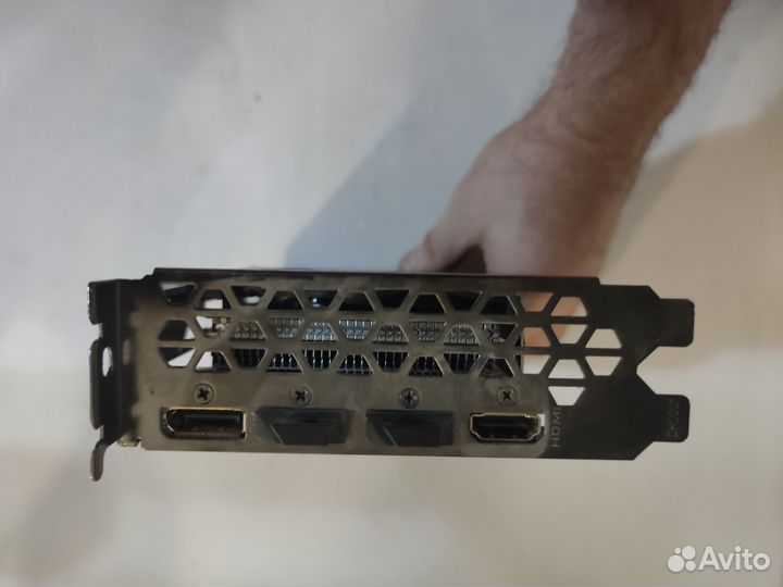 Radeon Rx5700, RX580