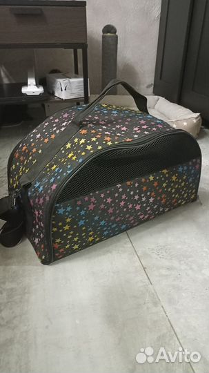 Переноска для кошек и собак
