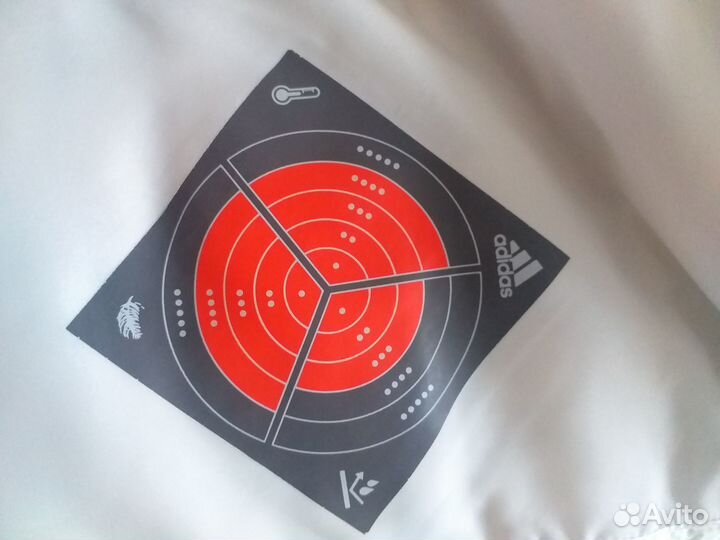 Оригинальный пуховик adidas