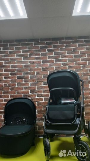 Коляска Carrello Ultimo 2в1 (c надувными колёсами)