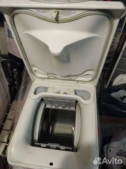 Стиральная машина с вертикальной загрузкой