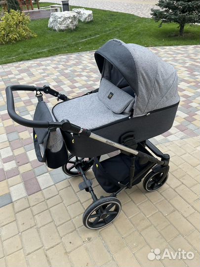 Коляска Expander Exeo 2 в 1
