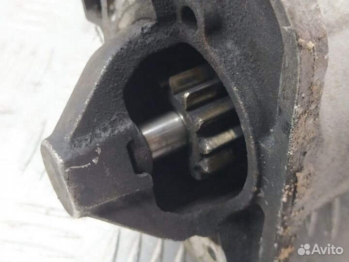 Б/У Б/У Стартер mitsubishi 8200584675A nissan