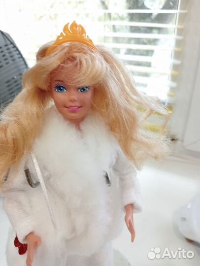 Кукла барби