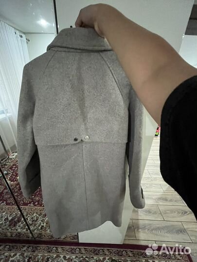 Пальто женское L размер